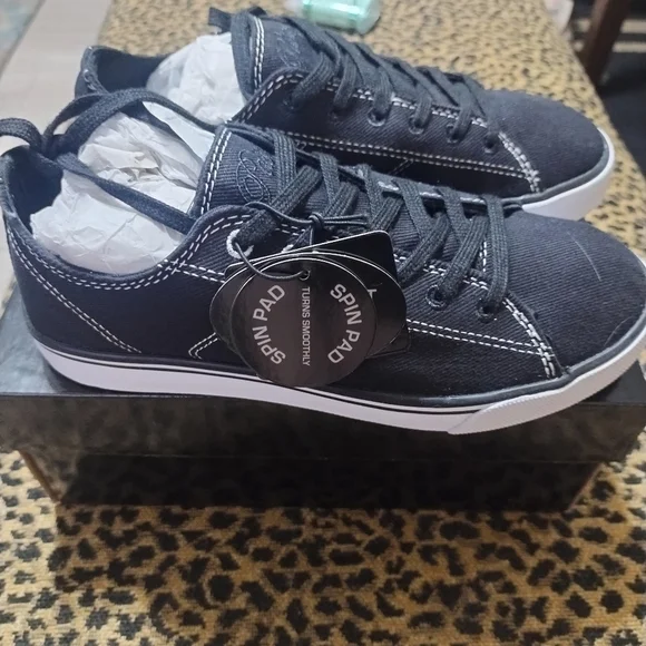 Pastry Dance Sneakers - Picture 3 of 6